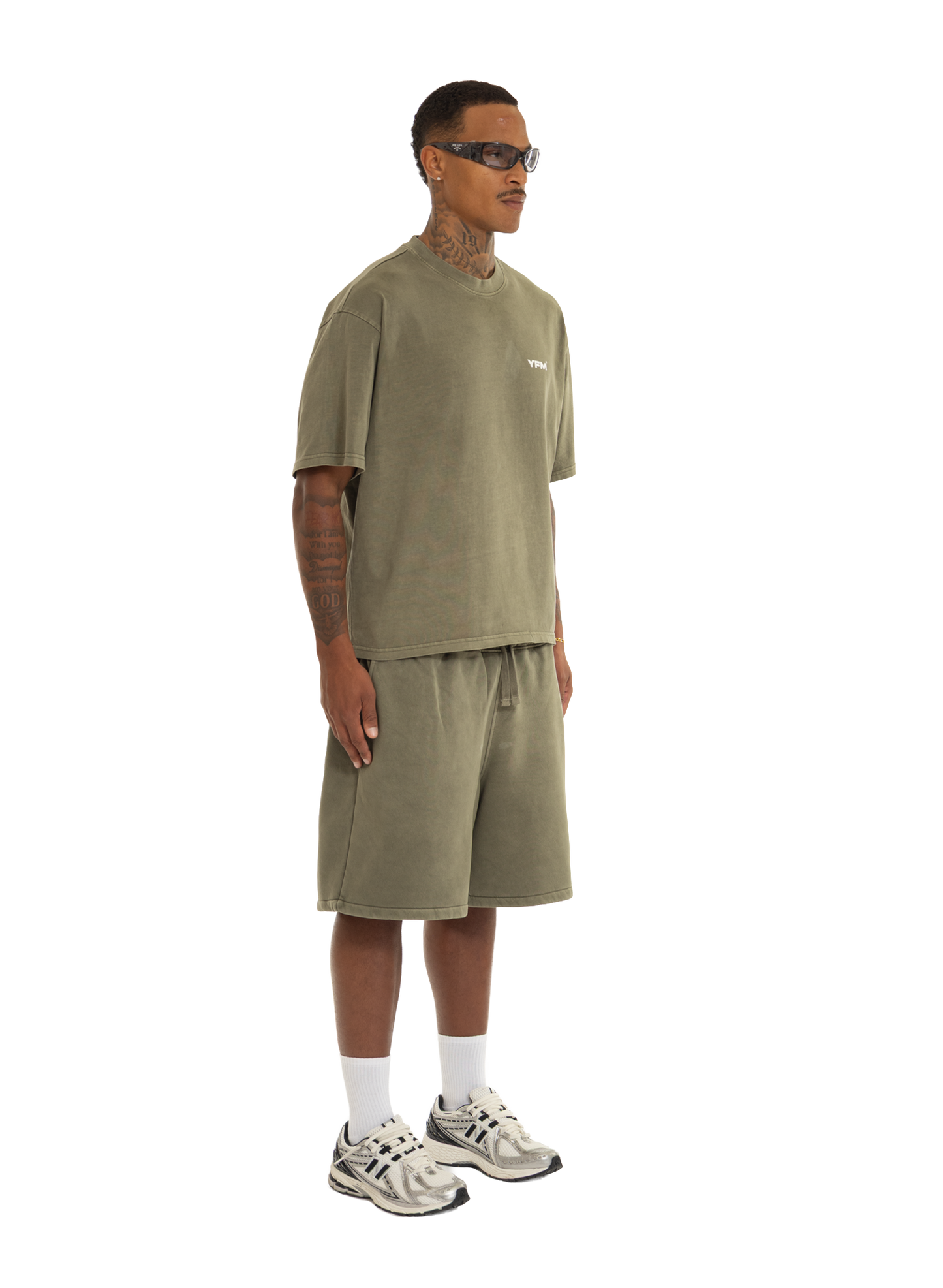 PANTALONES CORTOS | OLIVE FADE